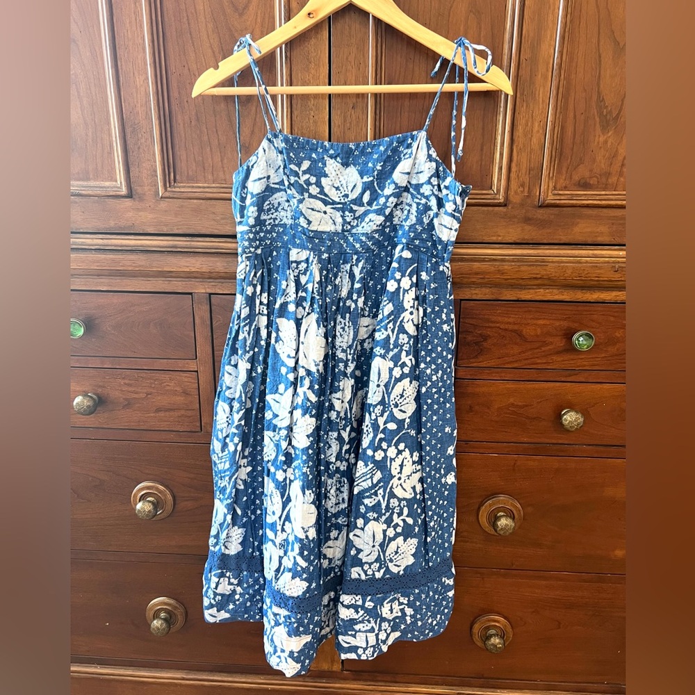 GAP Floral Linen Dress